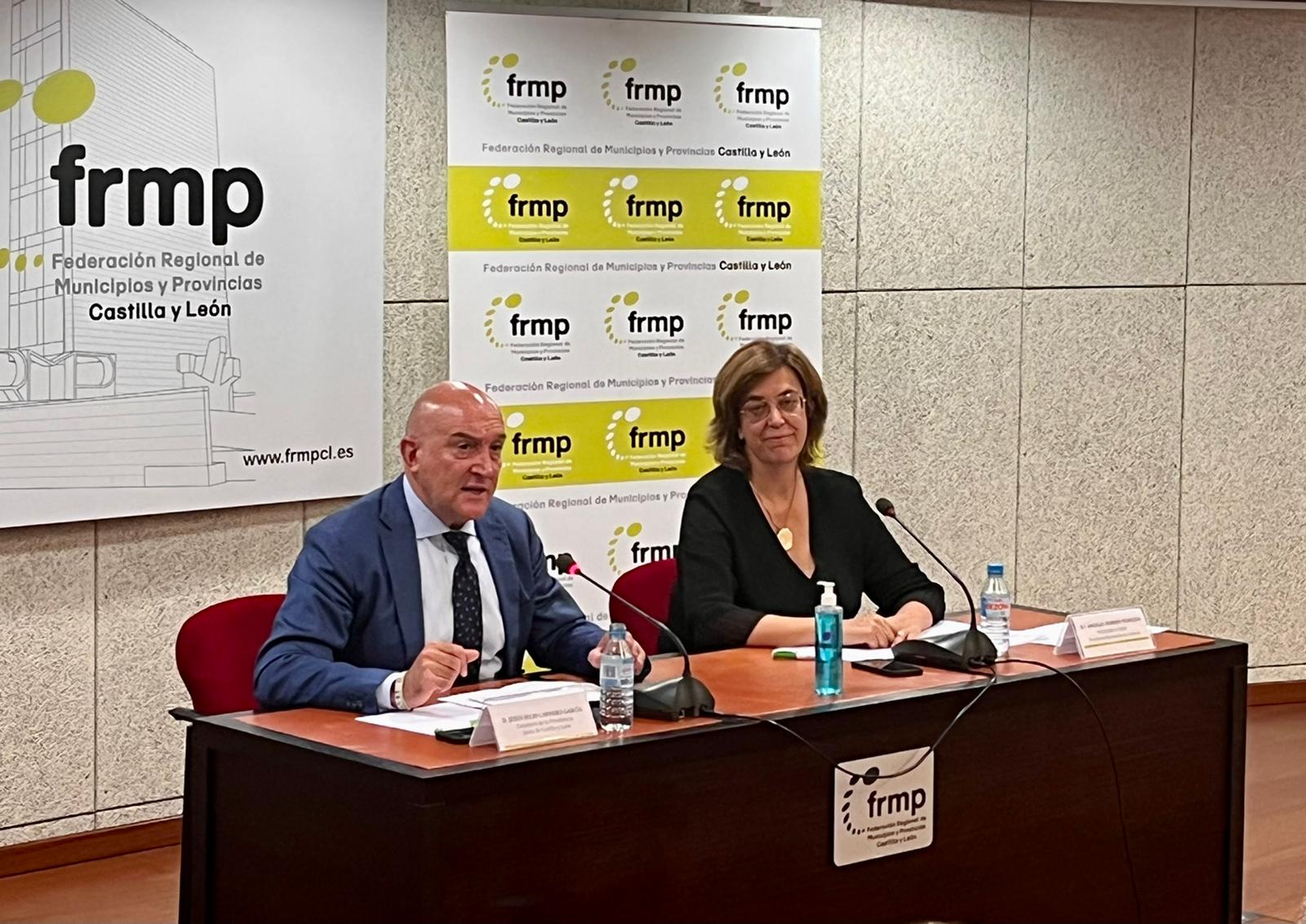 Reuni n De La Presidenta De La FRMP Y El Consejero De La Presidencia Y